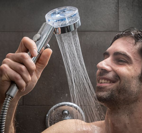 POMME DE DOUCHE TURBO